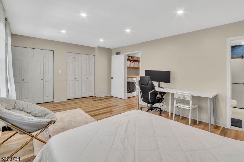 Bedroom, Home Office, Interior, Recessed Lighting, Wood Texture Flooring