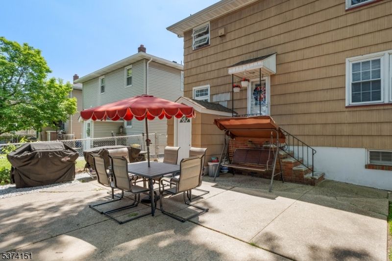 Exterior, Hot Tub
