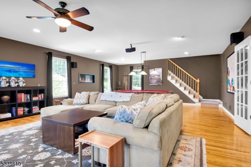 Billiard Table, Game Room, Interior, Living room, Pendant Lights, Recessed Lighting, Wood Texture Flooring