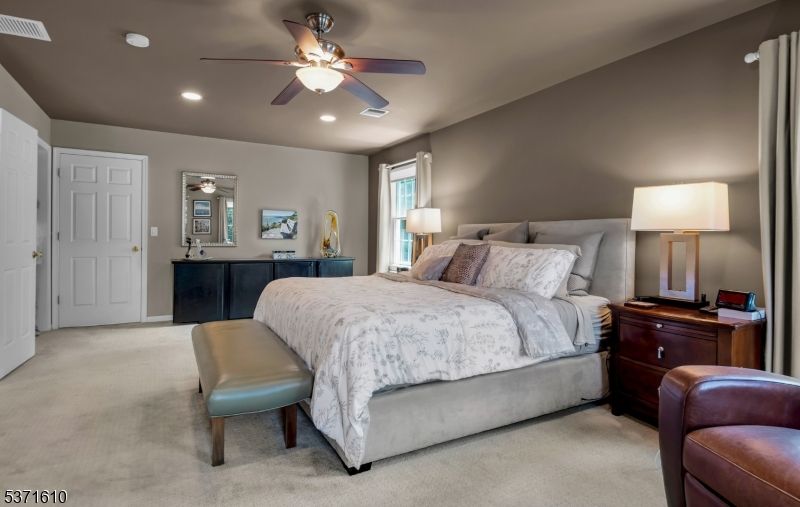 Bedroom, Interior, Recessed Lighting