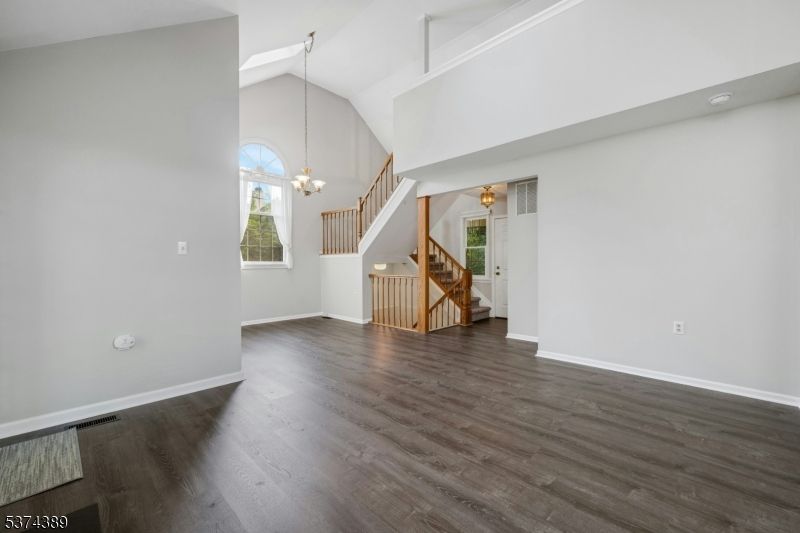 Chandelier, Empty room, Interior, Pendant Lights, Wood Texture Flooring