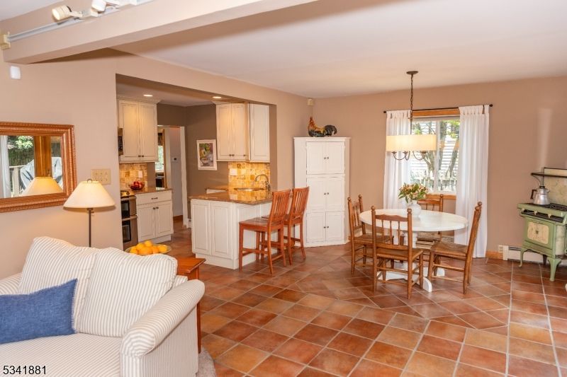 Dining room, Interior, Kitchen, Pendant Lights, Recessed Lighting
