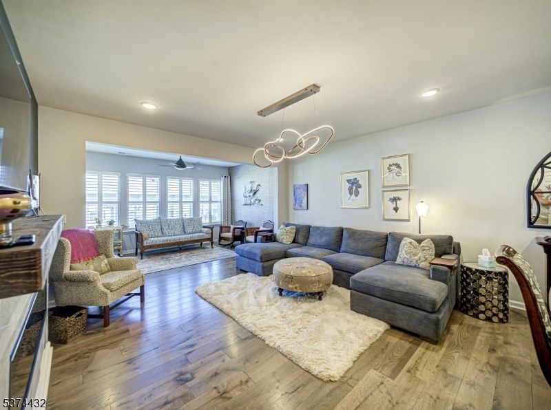 Interior, Living room, Pendant Lights, Recessed Lighting, Wood Texture Flooring