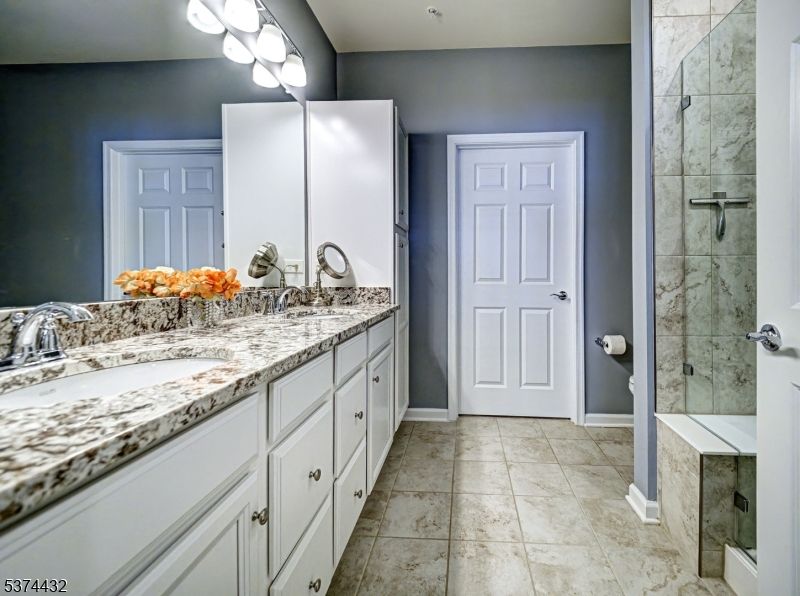 Bathroom, Dual Sink Vanities, Interior, Marble Walls