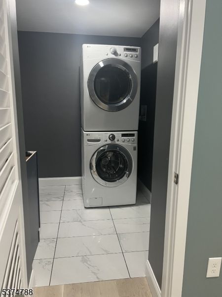 Interior, Marble, Recessed Lighting, Utility Closets, Washer