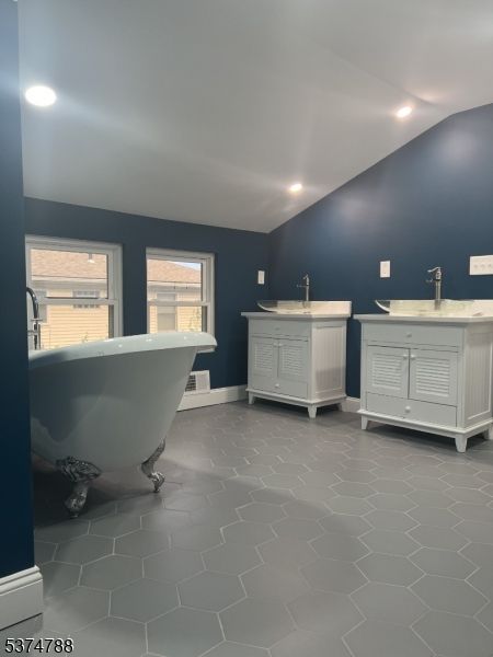 Bathroom, Dual Sink Vanities, Free Standing Baths, Interior, Recessed Lighting