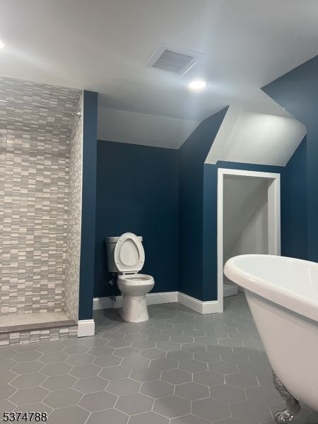 Bathroom, Free Standing Baths, Interior, Recessed Lighting