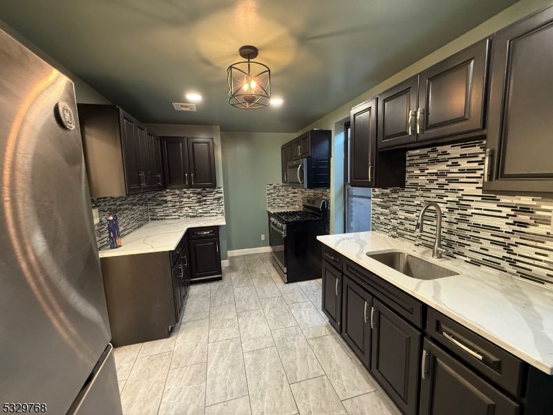 Interior, Kitchen, Recessed Lighting