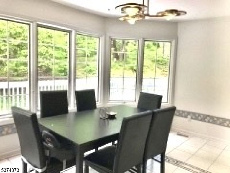 Chandelier, Dining room, Interior, Pendant Lights