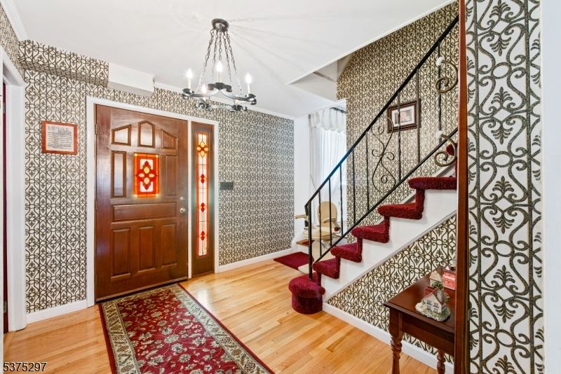 Chandelier, Interior, Wood Texture Flooring