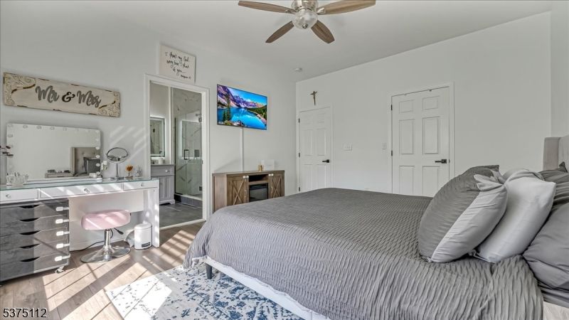 Bathroom, Bedroom, Interior, Wood Texture Flooring