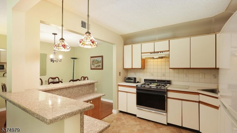 Chandelier, Interior, Kitchen, Pendant Lights, Stainless Steel Appliances
