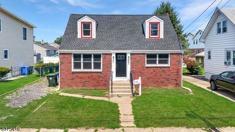 Exterior, Facade, Brick Facade, Cape Cod