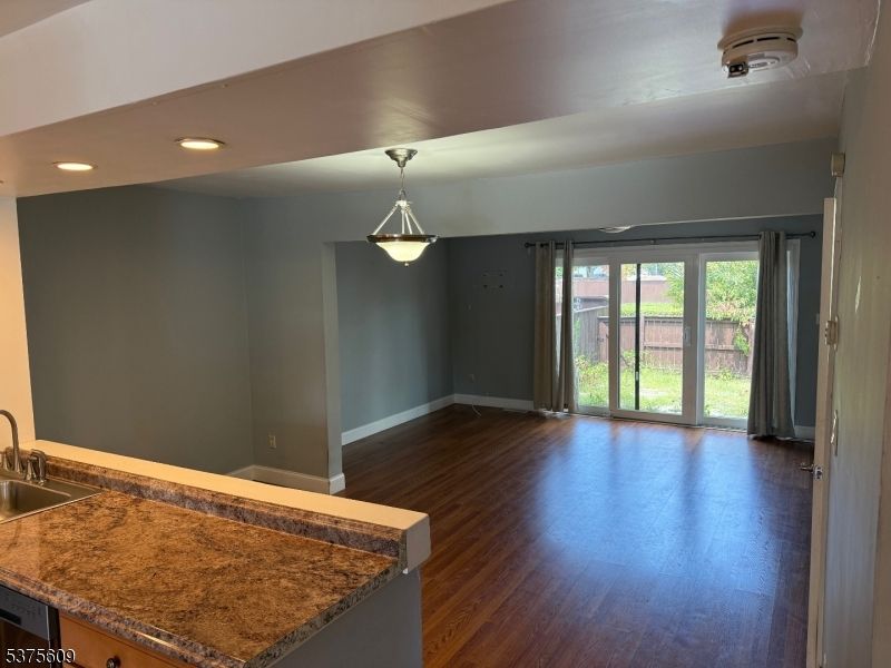 Empty room, Interior, Pendant Lights, Recessed Lighting, Wood Texture Flooring
