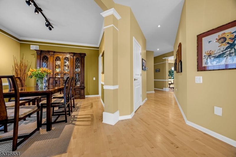 Dining room, Interior, Recessed Lighting, Wood Texture Flooring