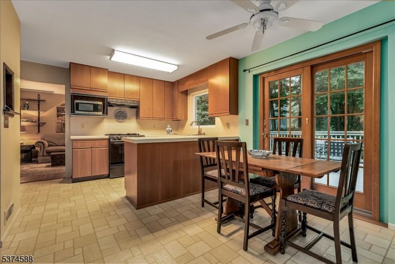 Dining room, Interior, Kitchen