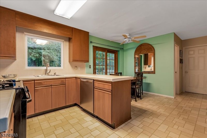 Interior, Kitchen