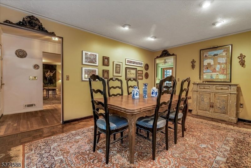 Dining room, Interior, Recessed Lighting, Wood Texture Flooring