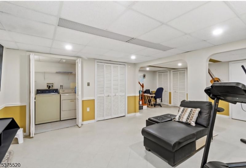 Interior, Recessed Lighting, Utility Closets, Washer