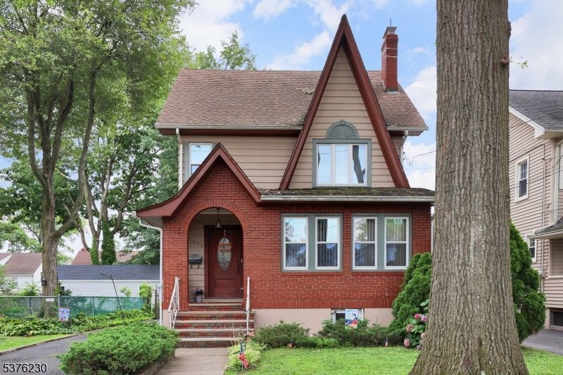 Exterior, Facade, Brick Facade, Tudor Revival