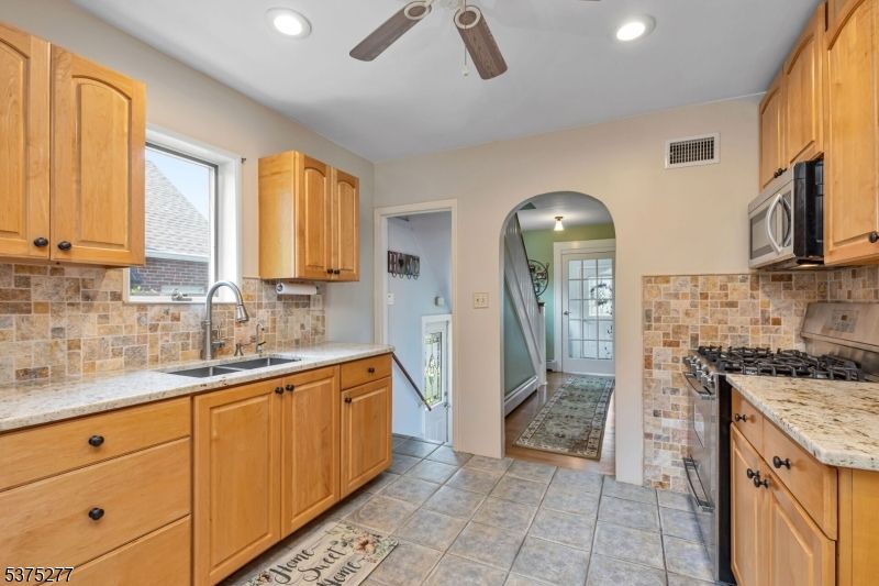 Interior, Kitchen, Recessed Lighting