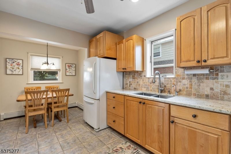 Dining room, Interior, Kitchen, Pendant Lights, Recessed Lighting