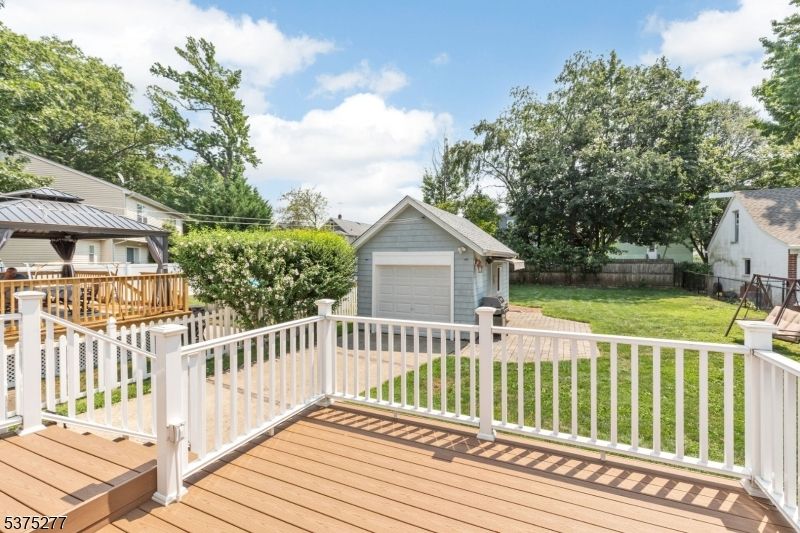 Backyard, Detached Garage, Exterior