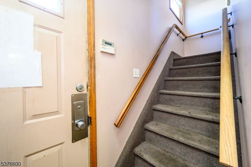 Elevator, Interior