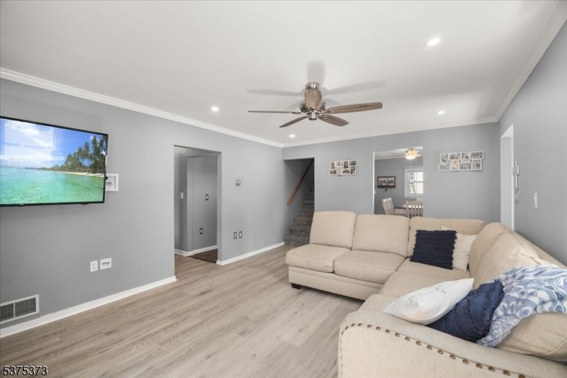 Dining room, Interior, Living room, Recessed Lighting, Wood Texture Flooring
