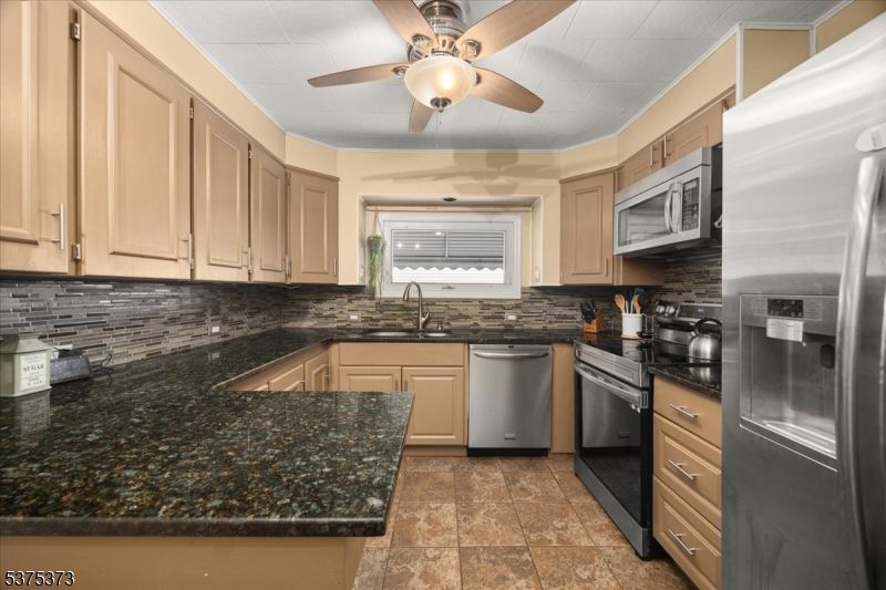 Interior, Kitchen