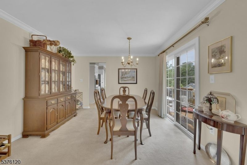 Chandelier, Dining room, Interior