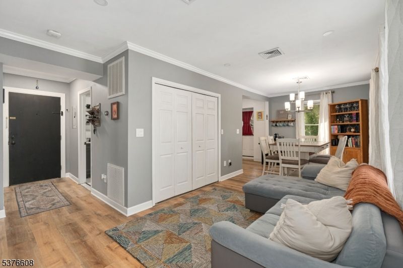 Chandelier, Dining room, Interior, Living room, Wood Texture Flooring