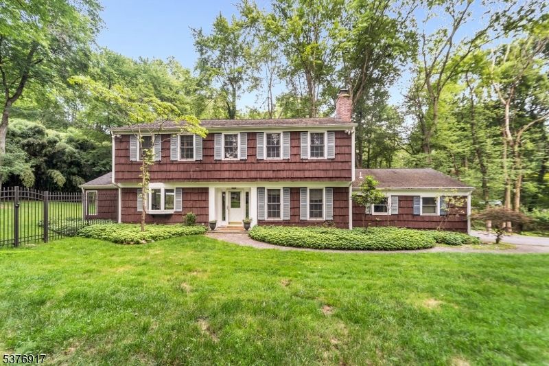 Backyard, Exterior, Facade, Georgian