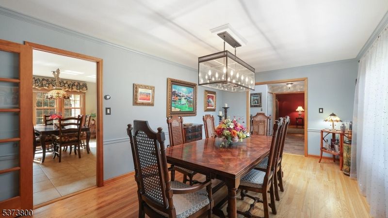 Chandelier, Dining room, Interior, Pendant Lights, Wood Texture Flooring