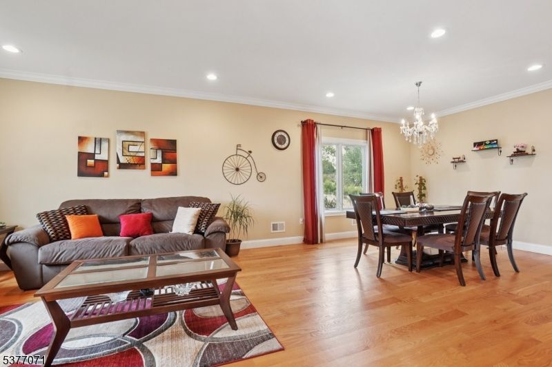 Chandelier, Dining room, Interior, Recessed Lighting, Wood Texture Flooring