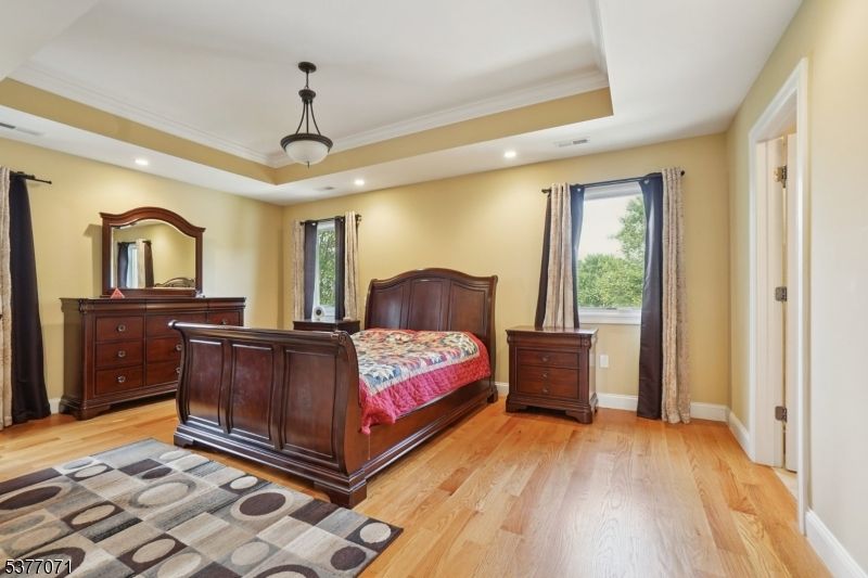 Bedroom, Interior, Pendant Lights, Recessed Lighting, Wood Texture Flooring