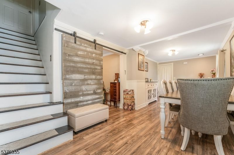 Dining room, Interior, Wood Texture Flooring