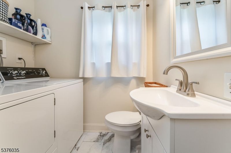 Bathroom, Interior, Marble, Washer