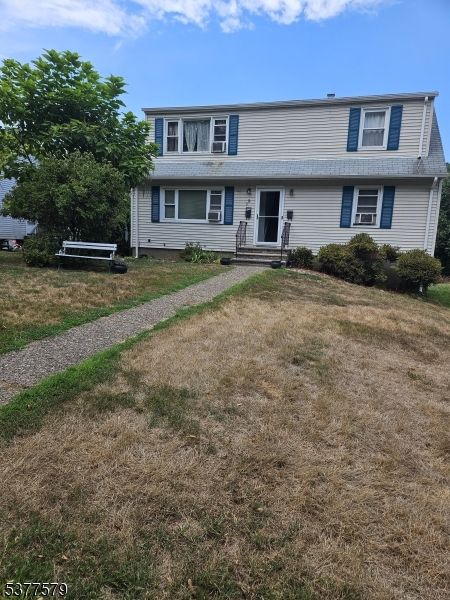 Backyard, Exterior, Facade, Raised Ranch
