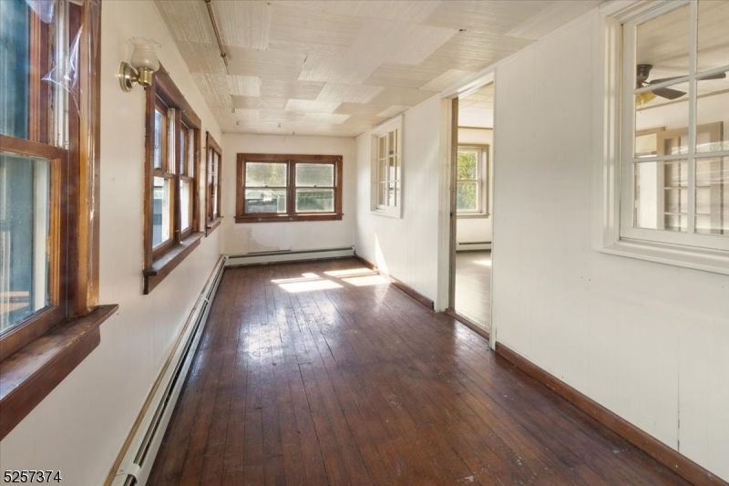 Empty room, Interior, Wood Texture Flooring