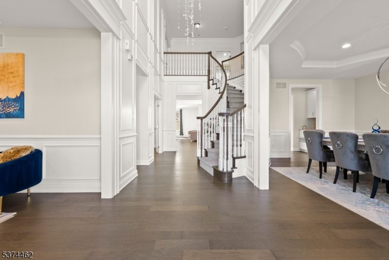 Chandelier, Dining room, Interior, Pendant Lights, Recessed Lighting, Wood Texture Flooring