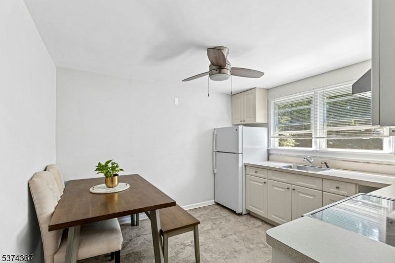 Dining room, Interior, Kitchen