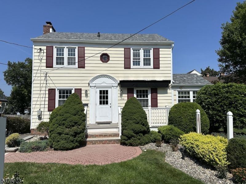 Exterior, Facade, Georgian