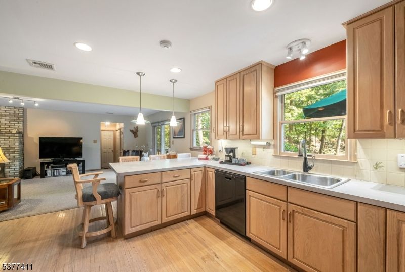 Interior, Kitchen, Pendant Lights, Recessed Lighting, Wood Texture Flooring