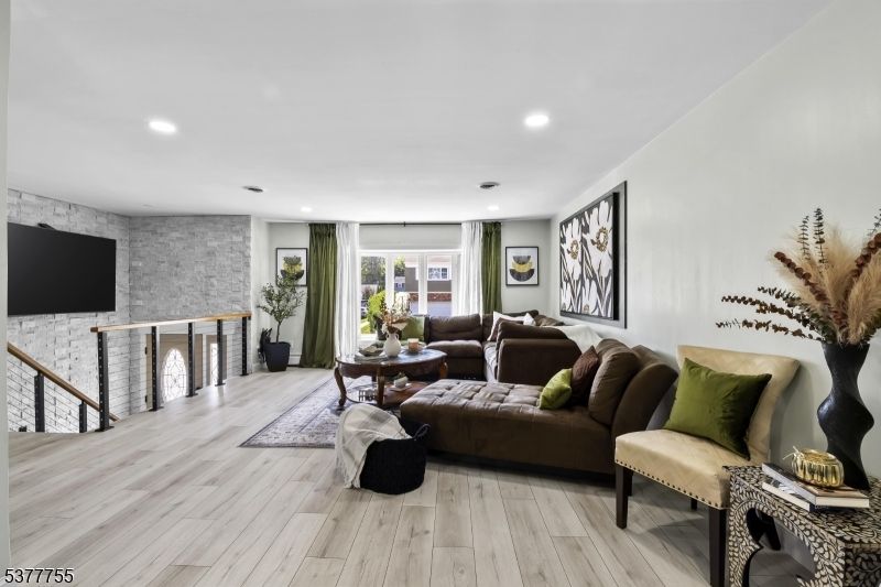 Interior, Living room, Recessed Lighting, Stone Walls, Wood Texture Flooring
