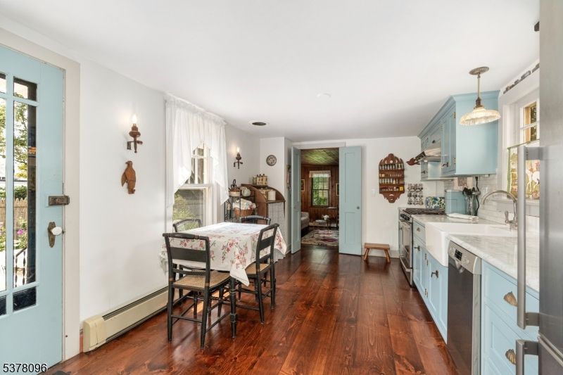 Dining room, Interior, Kitchen, Pendant Lights, Wood Texture Flooring