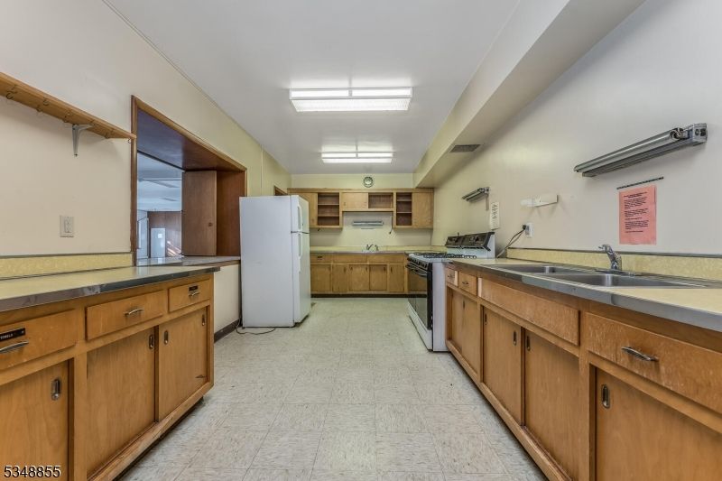 Interior, Kitchen, Tile Countertops