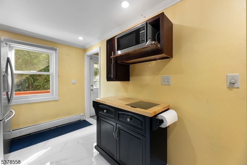 Interior, Kitchen, Marble, Recessed Lighting