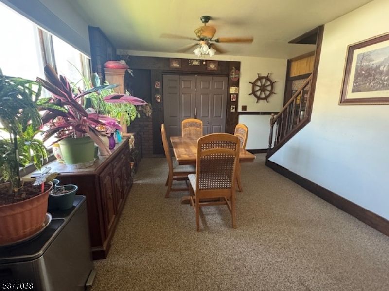 Dining room, Interior