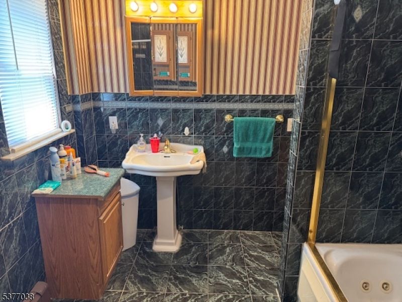 Bathroom, Interior, Marble, Marble Walls